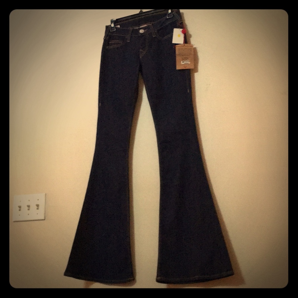 Forsaken Carrie True Religion Flare denim size 27